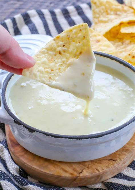 authentic mexican restaurant queso recipe.